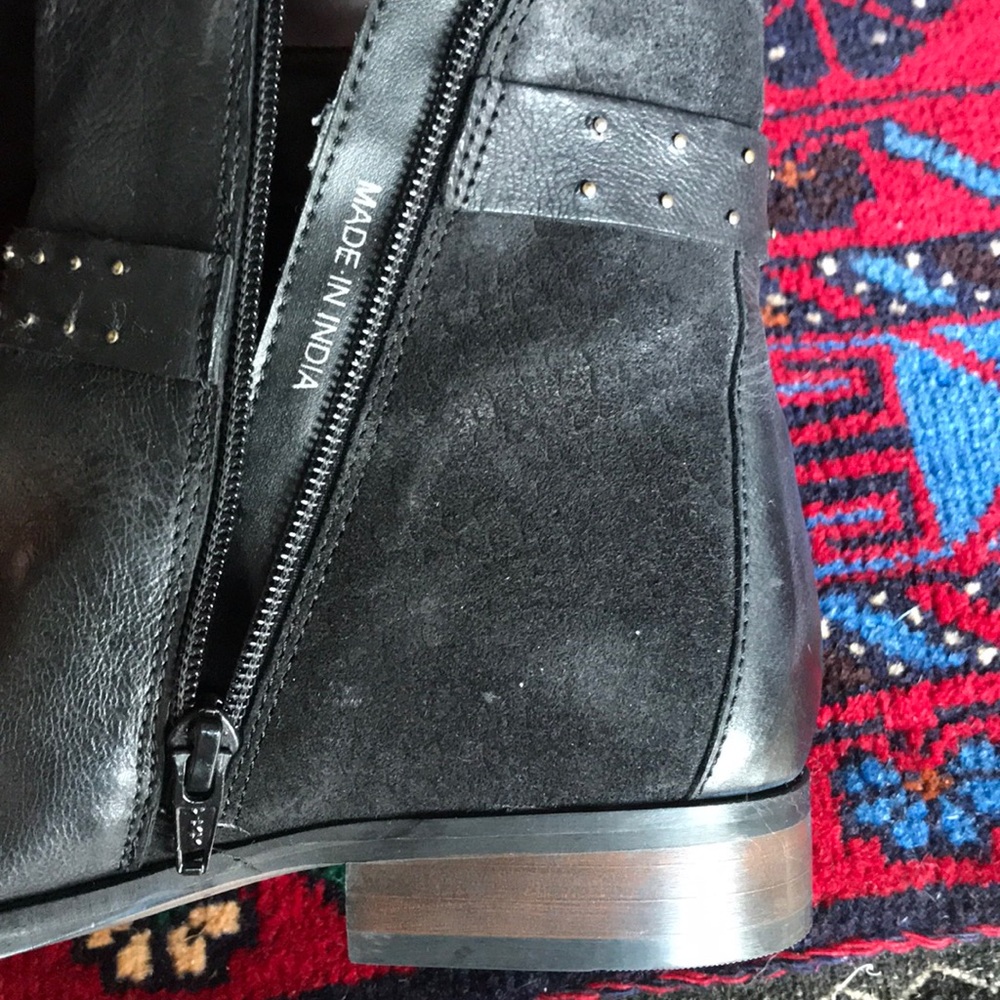Black Leather ankle boots! - Picture 10 of 10